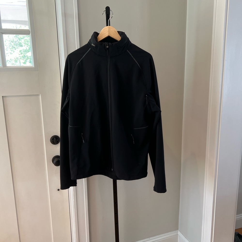 Mens Lululemon Black ZipUp Jacket with Hood Size Large